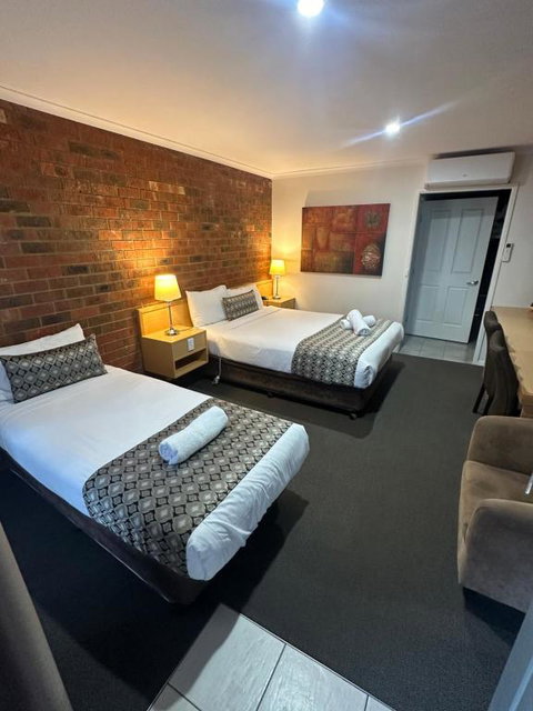 Pevensey Motor Lodge - Accommodation Ballina 1