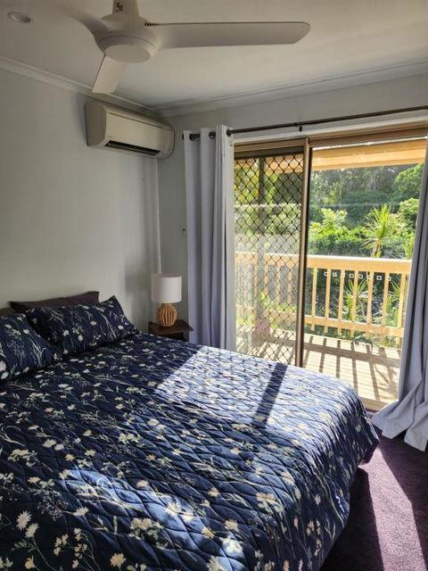 Poinciana Room - Accommodation Ballina 0
