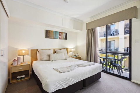Perth Picture Perfect 1 BDR - Accommodation Ballina 2