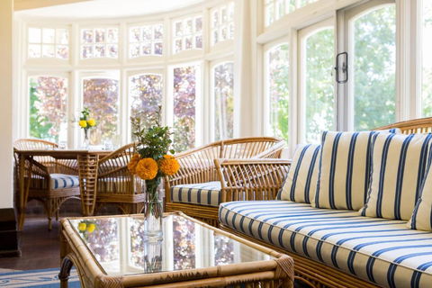 Petersons Armidale Winery And Guesthouse - Accommodation Ballina 1