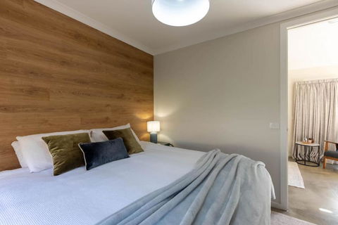 Pine Beach Guest House In The Heart Of Balnarring - Accommodation Ballina 3