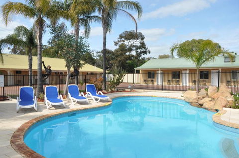 Pinjarra Resort - Accommodation Ballina 0