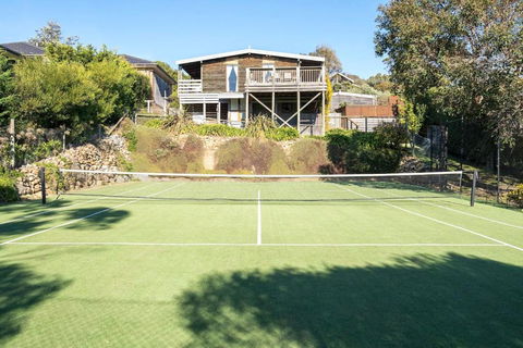 Port Philip Panorama - Bayview Retreat And Pool Bliss - Accommodation Ballina 3