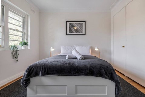 Port Phillip Bay Perfection In Albert Park - Accommodation Ballina 0
