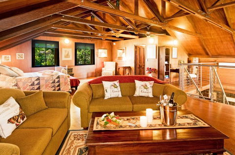 Possum Lodge At Cloudhill Estate - Accommodation Ballina 0