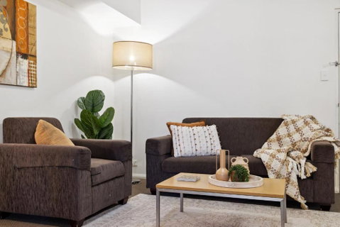 Prized Perth Retreat 1BDR - Accommodation Ballina 0