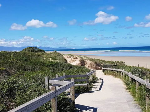Prom Coast - Beach Abode - Sandy Point - Accommodation Ballina 2