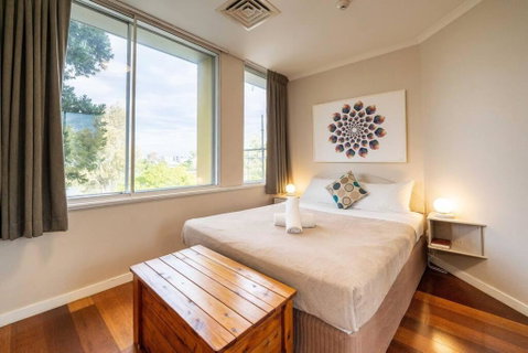 Quaint Auchenflower 1B1B Apt W Parking Close To UQ - Accommodation Ballina 0