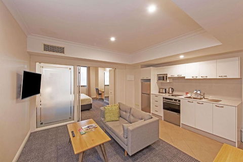 Quality Apartments Adelaide Central - Accommodation Ballina 0