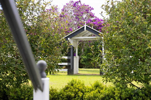 Rambling Roses - Accommodation Ballina 1
