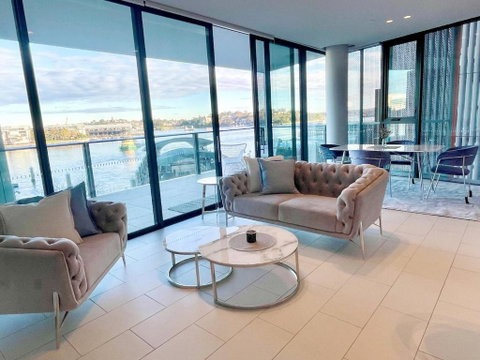 RARE Luxury Waterfront Living - Accommodation Ballina 0