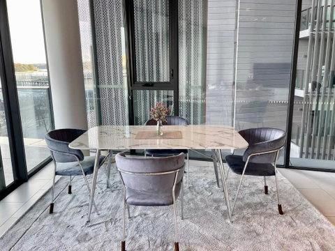 RARE Luxury Waterfront Living - Accommodation Ballina 3