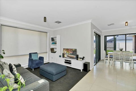 Red Gum Rise - Gateway To The Southern Highlands - Accommodation Ballina 3
