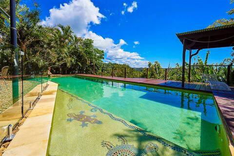 Private Access Retreat 1 Queen Bedroom W Stunning Pool And Ocean Views - Accommodation Ballina 1