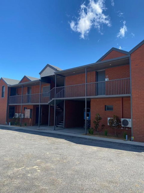 Railway Motel Myrtleford - Accommodation Ballina 0