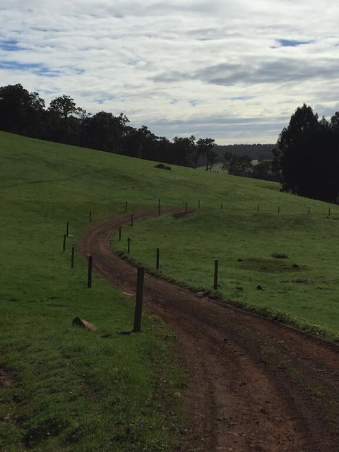 Atina Rocks Country Homestead - Accommodation Ballina 1