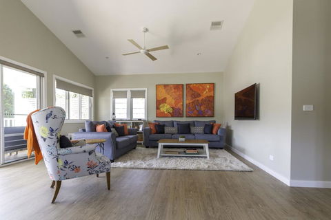 Autumn Home - Our Place At Bright - Accommodation Ballina 2