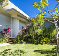 Azur Villa - Accommodation Ballina
