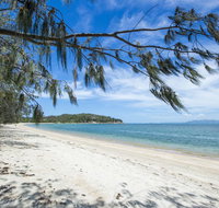 Azure on Geoffrey Bay - Accommodation Ballina