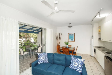 Baden 51 - Rainbow Shores, Air Conditioned, Walk To Beach, Swimming Pools - Accommodation Ballina 0