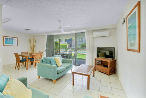 Baden 65 - Rainbow Shores, Overlooking Lap Pool, Ground Floor, Air Conditioning - Accommodation Ballina 2