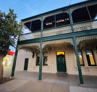 Balcony Level - Heygarth House - Port of Echuca Townhouse - Accommodation Ballina