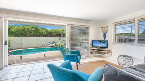 Barefoot In Lennox- WiFi - Foxtel - Pool - Accommodation Ballina 0