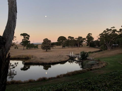 Barunah Plains Homestead - 10 Bedrooms - Sleeps 22 - Accommodation Ballina 1