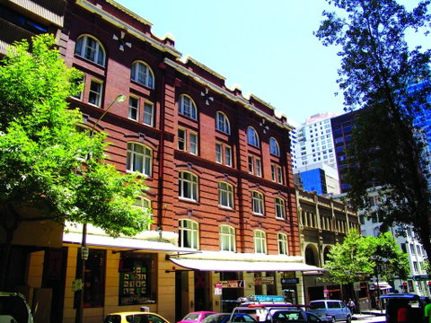 Base Sydney - Accommodation Ballina 1