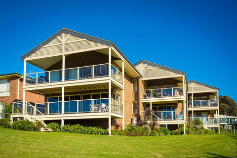 Beach Breakers Apartment - Stunning Views - Accommodation Ballina 2