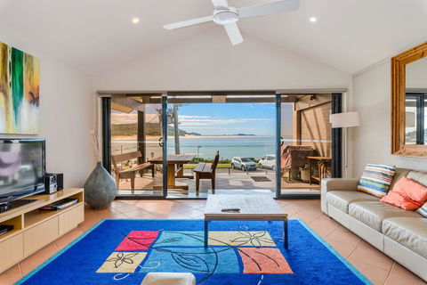 Beach Duplex 72b Marine Dr - Fingal Bay - Accommodation Ballina 3