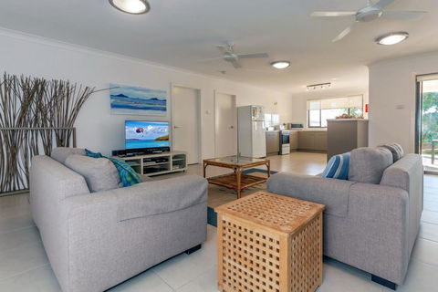 Beach House, Pacific Road, 1/20 - Accommodation Ballina 1