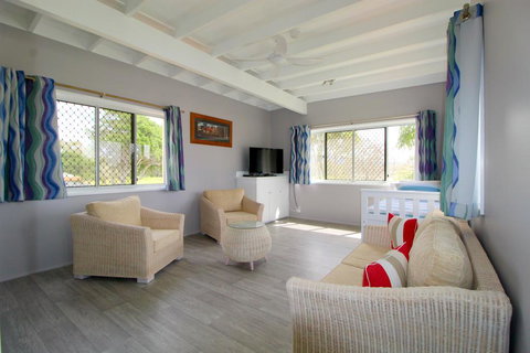 Beachfront 6, 25 Willow Street - Accommodation Ballina 0