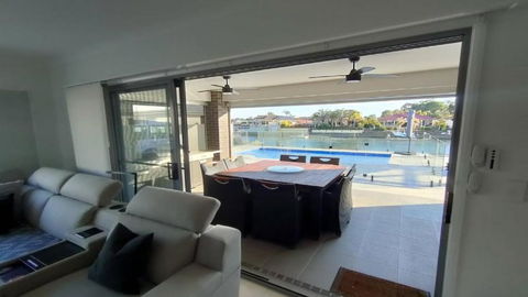 Relax Poolside By The Canal - Accommodation Ballina 0