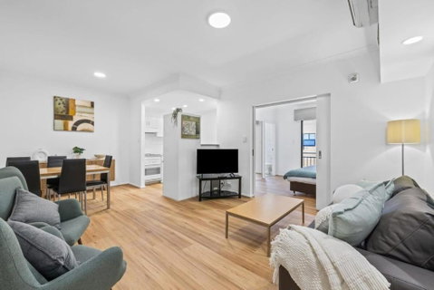 Renovated Family Apartment With Pool & WiFi - Accommodation Ballina 1