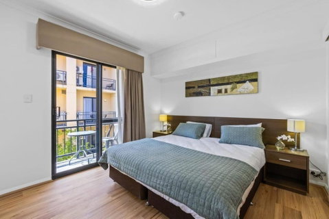 Renovated Family Apartment With Pool & WiFi - Accommodation Ballina 2