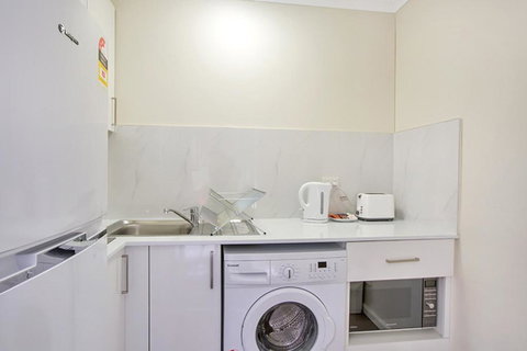 Renovated Stylish Studio - Accommodation Ballina 3