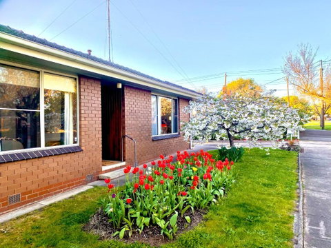 Retro Riverside Redan, Ballarat - Accommodation Ballina 0