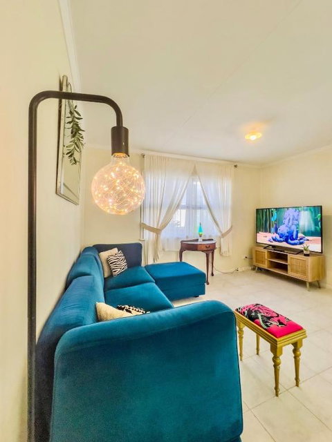 RetroRhapsody - Accommodation Ballina 0