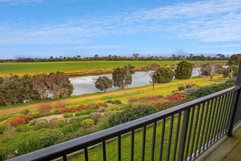 Riverside Haven - Accommodation Ballina 3