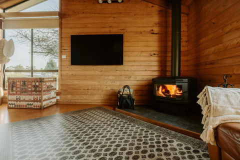 Riverview Retreat - Accommodation Ballina 0