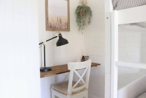 Rustic Chic 200 Metres From CBD - Accommodation Ballina 2