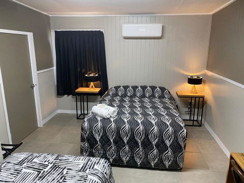 Rix Hotel Motel - Accommodation Ballina 1