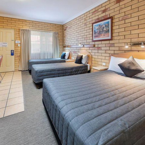 Roma Mid Town Motor Inn - Accommodation Ballina 1
