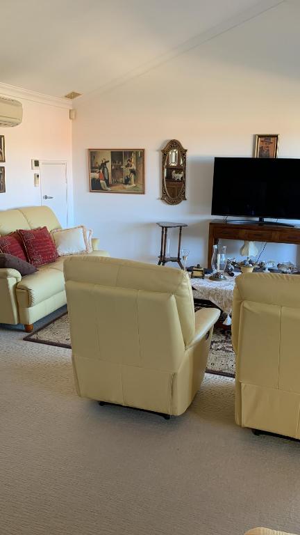 Room With A View - Accommodation Ballina 2