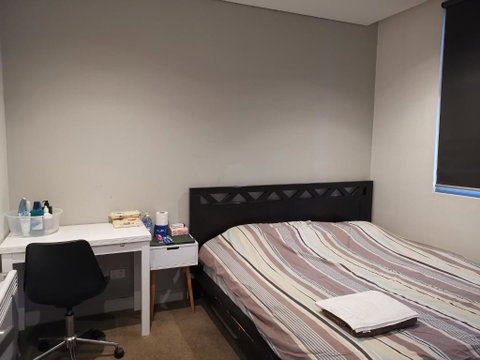 Room With King-size Bed Close To Melbourne CBD & Southern Cross Station - Accommodation Ballina 0