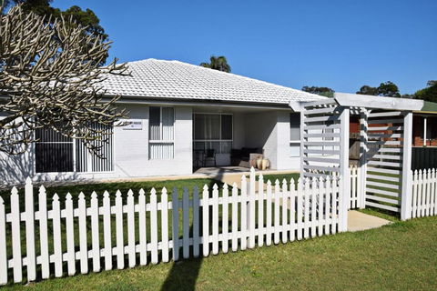 Rudder House - Accommodation Ballina 0