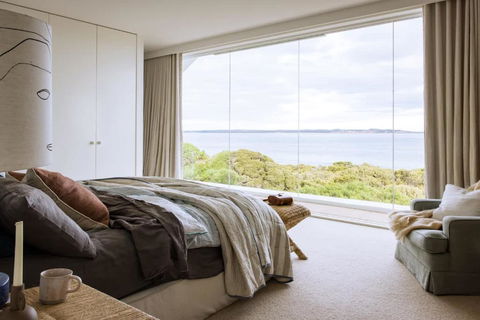 Sagres Queenscliff - Luxury House By The Beach - Accommodation Ballina 0
