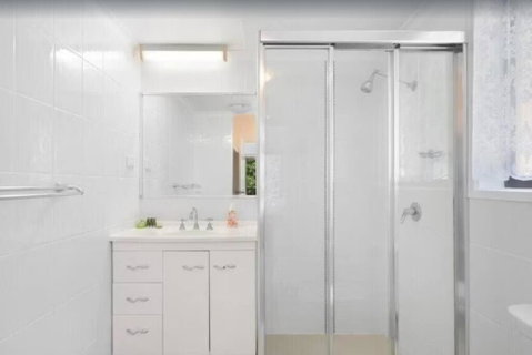 Salerno - Hosted By Burleigh Letting - Accommodation Ballina 3