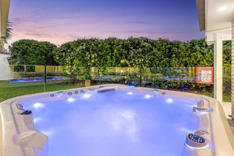 Salty Pause At Bondi House - With Spa And Pet Friendly! - Accommodation Ballina 0